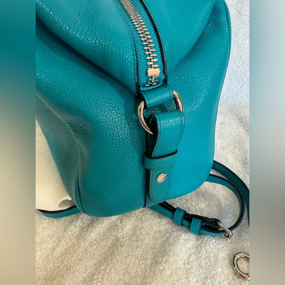 Coach Handbag - Picture 4 of 9
